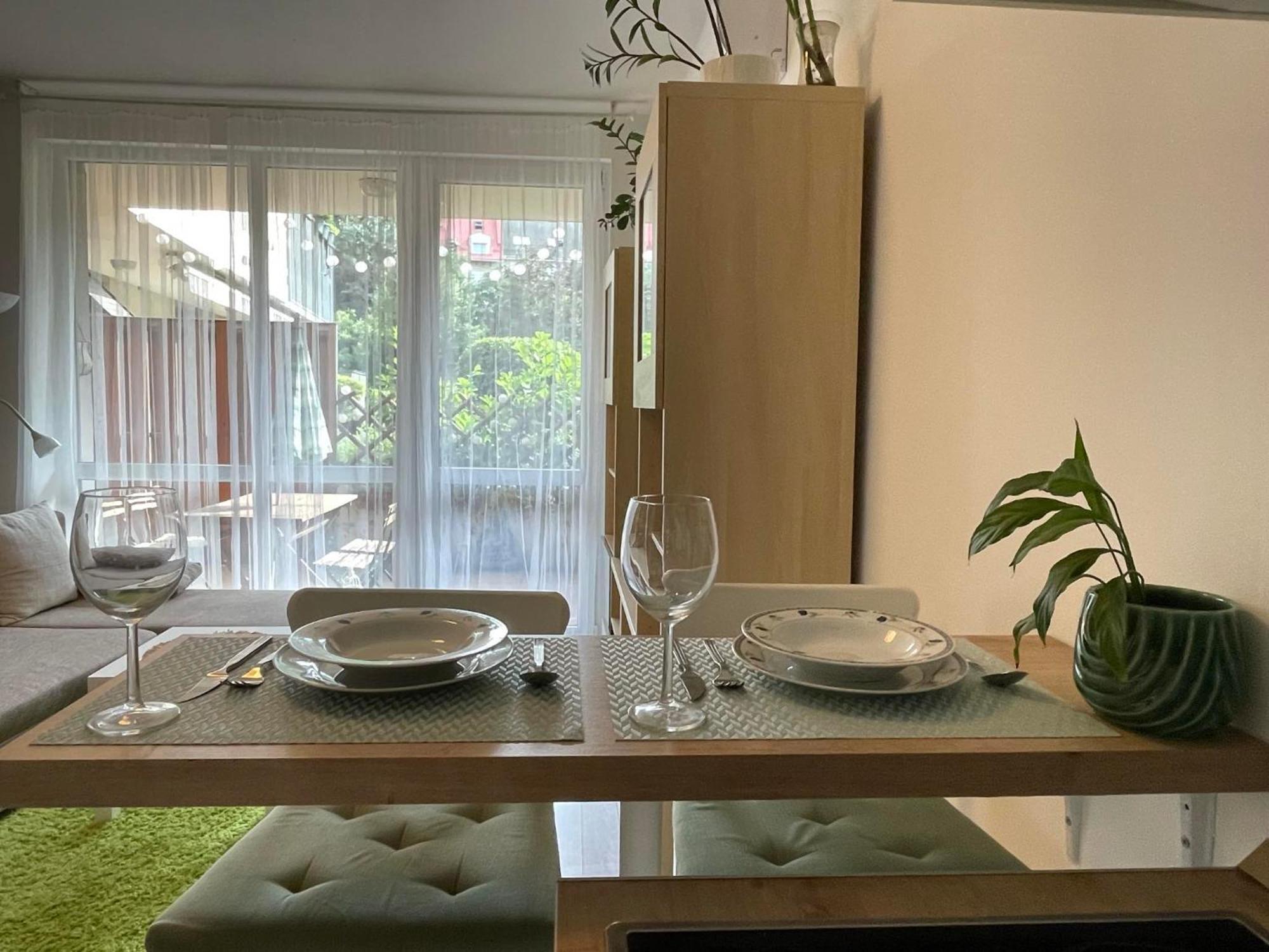 Green City Apartment Budapest - Free Garage, Ac, Balcony, Wi-Fi Eksteriør billede